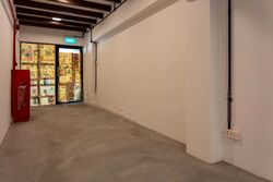 Beach Road (D7), Shop House #556506631